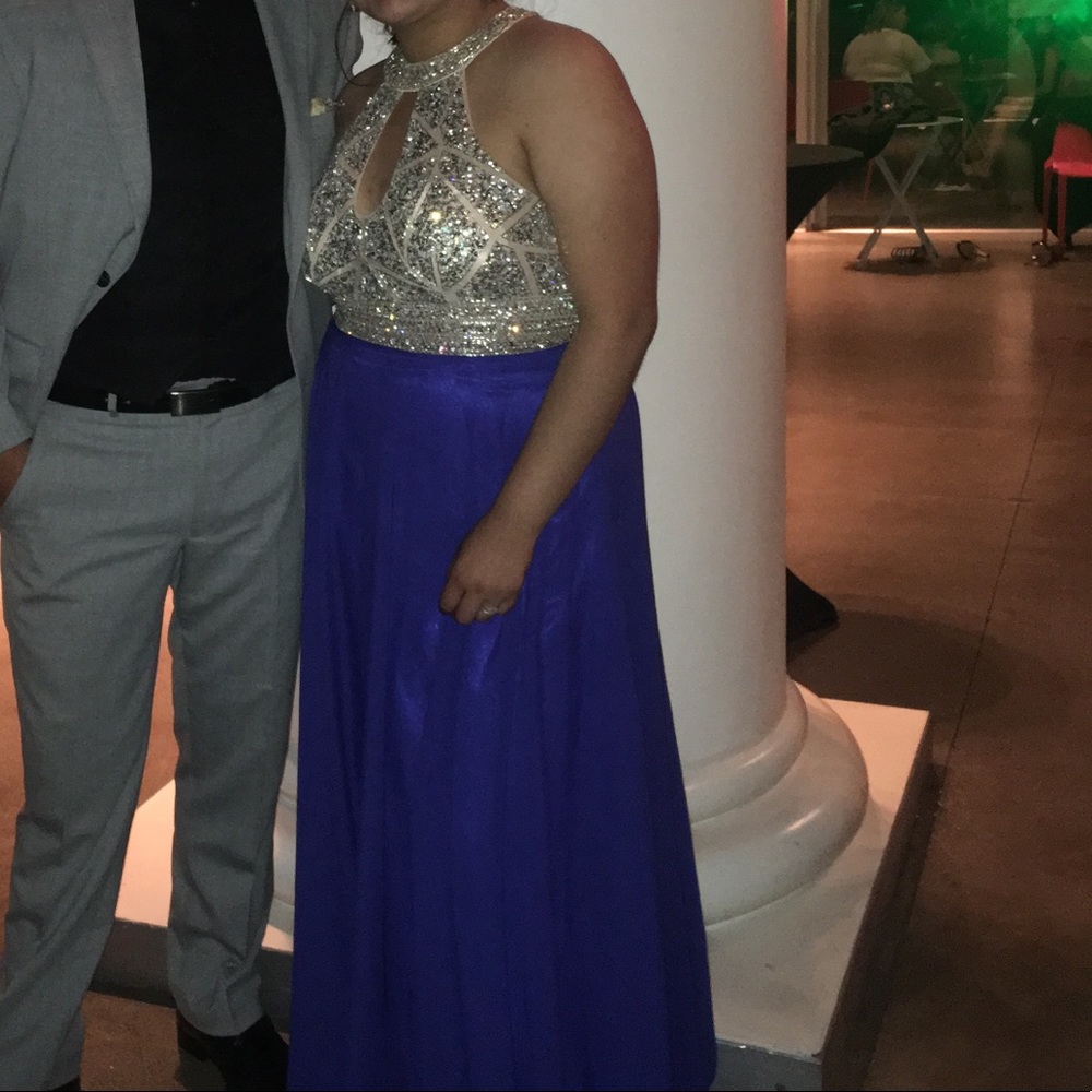 Prom dress